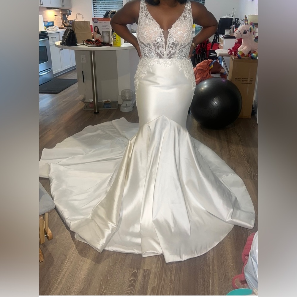 Enzoani Pascale Wedding Dress